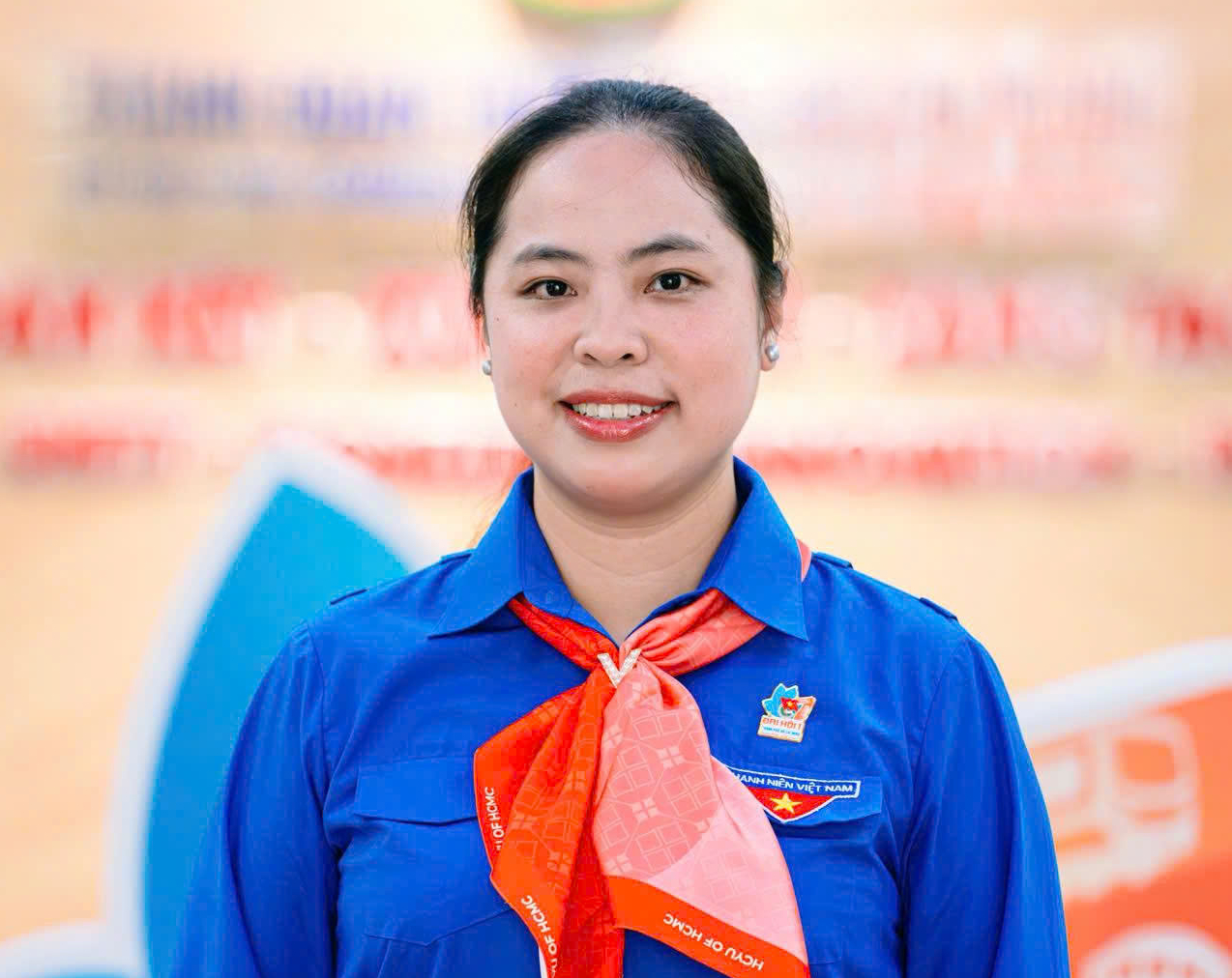 ứng cử viên  - Ảnh 1.