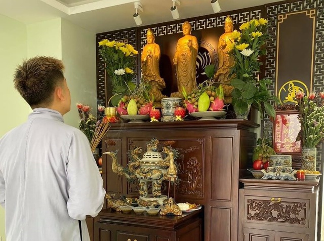 Cảnh báo đặc biệt tới các gia đình đang cắm hoa cúc trên bàn thờ ngày Rằm, mùng 1- Ảnh 2.