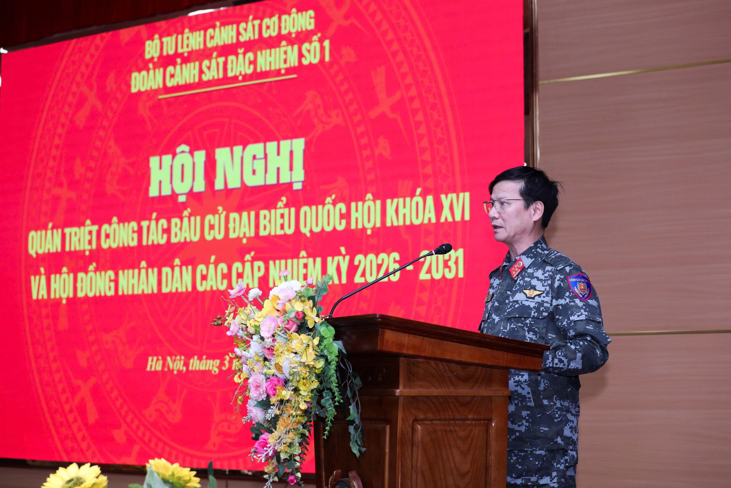 Cảnh sát đặc nhiệm tinh nhuệ sẵn sàng đảm bảo an ninh tuyệt đối ngày bầu cử - Ảnh 1.