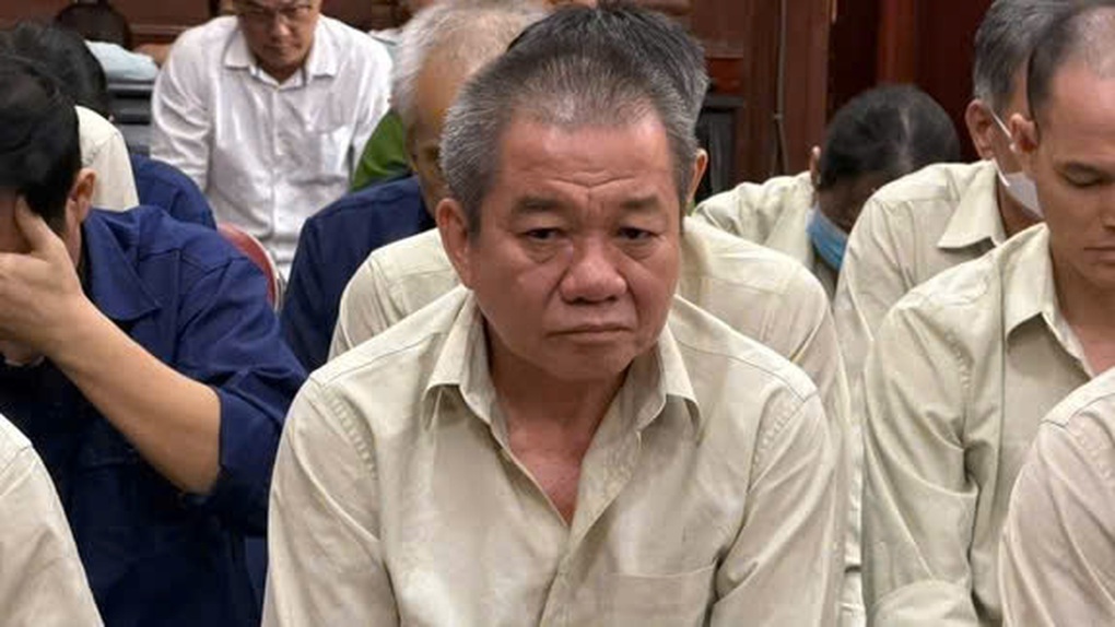 Cấp trái phép 16.000 chứng chỉ lái xe: Bằng của học viên có bị thu hồi? - 1