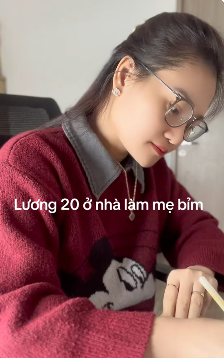 Mẹ bỉm Hà Nội xoay xở 30 triệu/tháng nuôi nhà 5 người: Cắt trà sữa, bỏ mỹ phẩm vẫn chật vật cuối tháng- Ảnh 1.