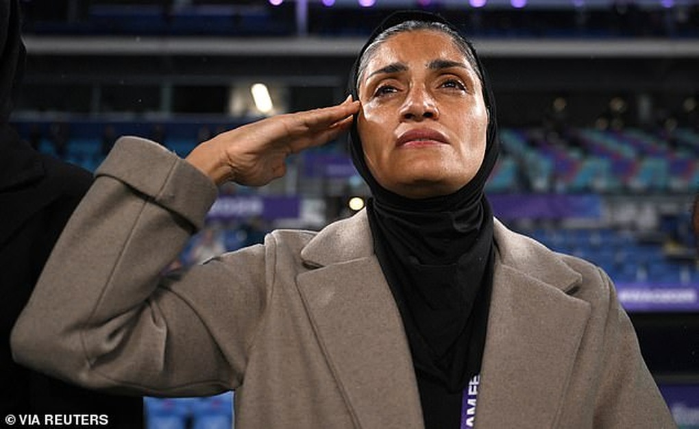 Cầu thủ nữ Iran tổn thương khi bị gọi là “kẻ phản quốc” - 1