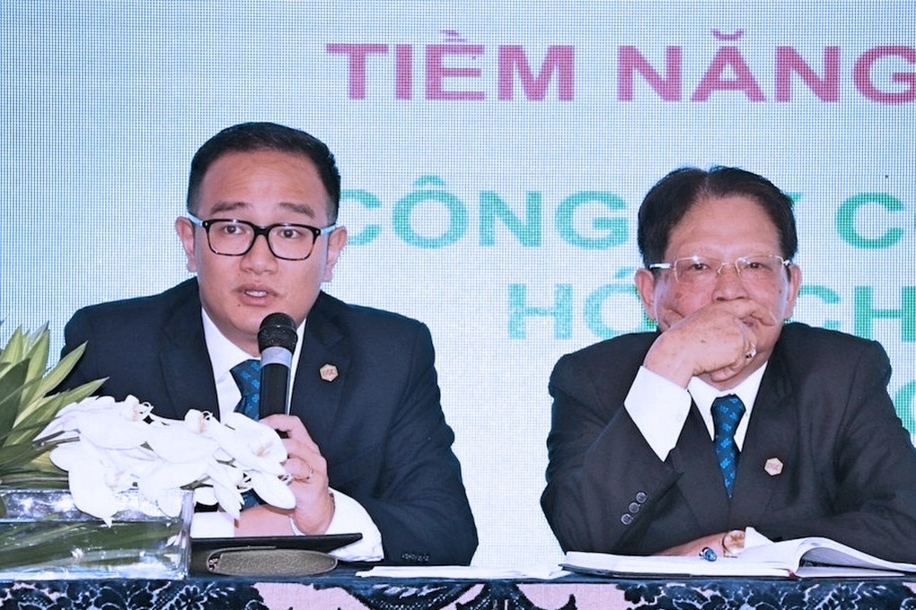 Cha con chủ tịch bị bắt, Hóa chất Đức Giang không còn là công ty tỷ USD - 1