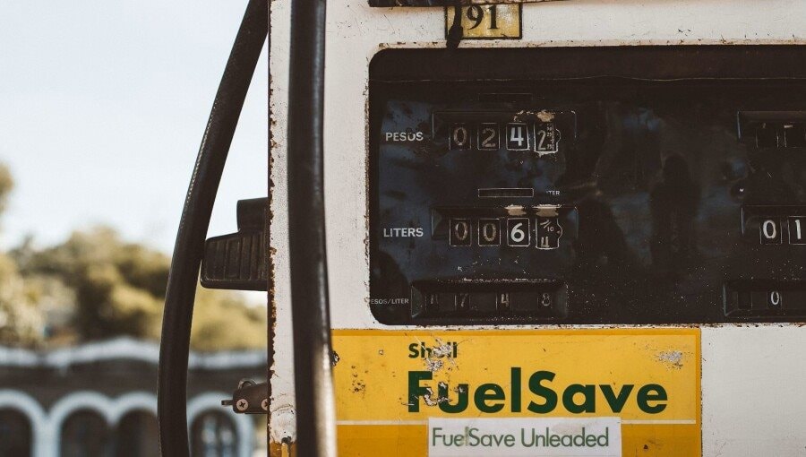 Chỉ còn dầu đủ dùng trong 3 tuần, một nước Đông Nam Á ‘cầu cứu’ Nga- Ảnh 1.