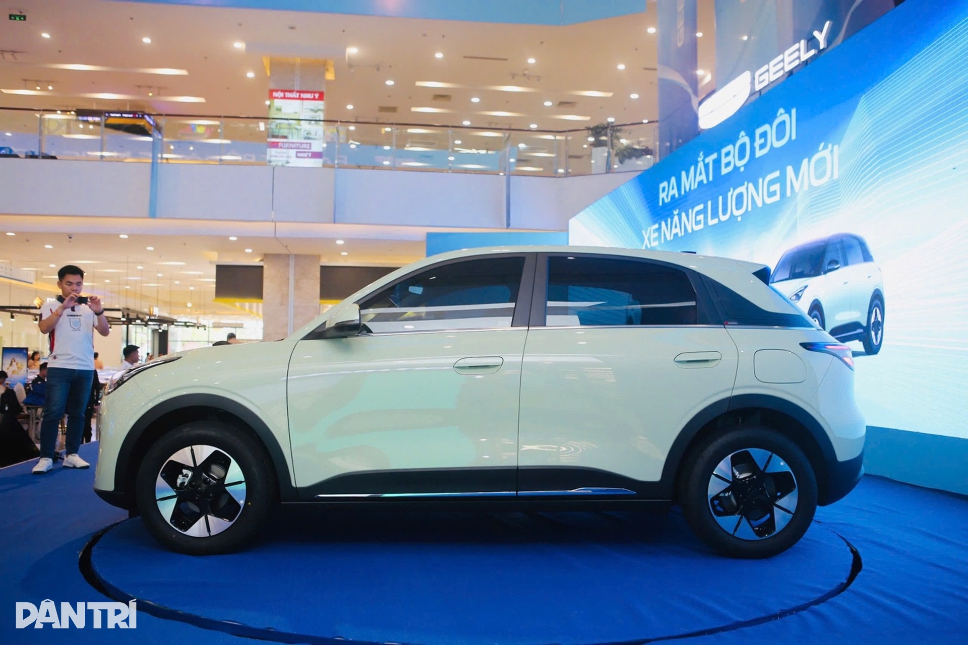 Chi tiết Geely EX2, xe điện giá từ 459 triệu đồng - 1