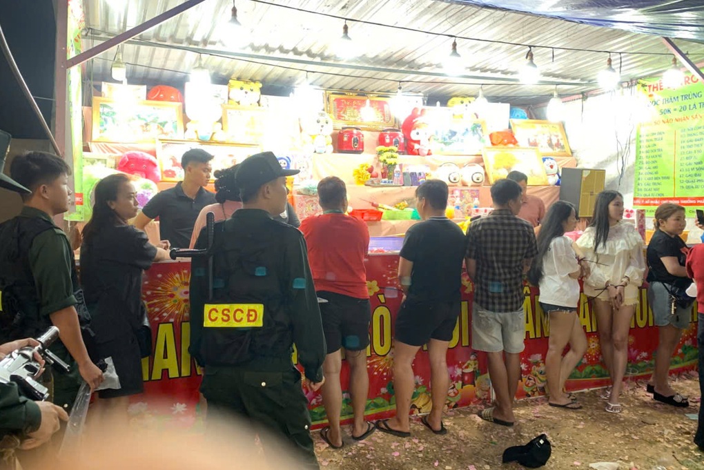 Chiêu trò bốc thăm trúng thưởng lừa đảo tại hội chợ ở Tây Ninh - 1