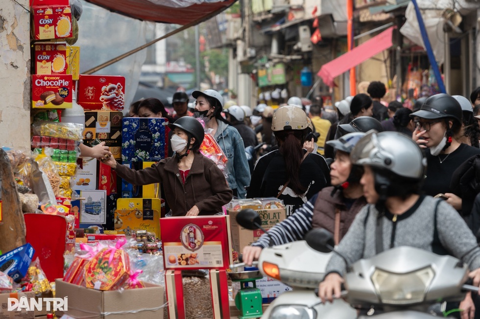 Chính thức: Hộ kinh doanh phải báo mọi tài khoản nhận tiền cho cơ quan thuế - 1