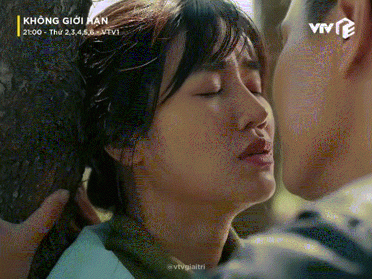 Chồng diễn viên Anh Đào 'cười ngất' khi xem nụ hôn 'khó thở' của vợ và Tô Dũng - 1