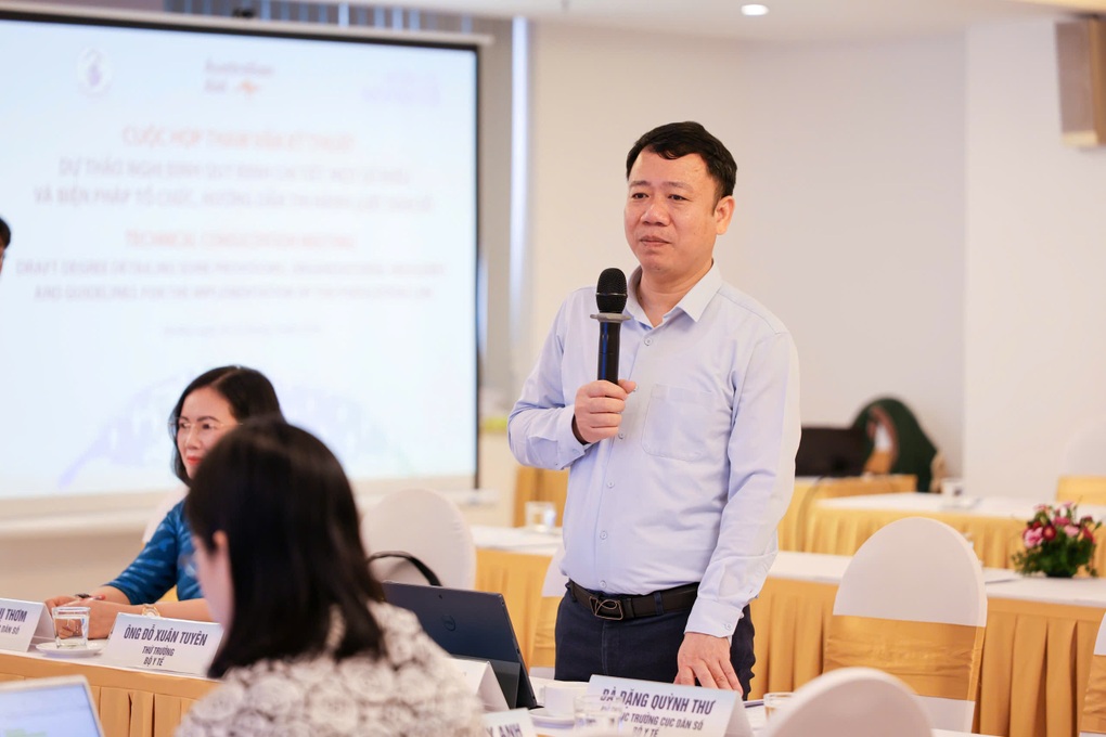 Chồng được nghỉ 10 ngày khi vợ sinh con thứ 2? - 1