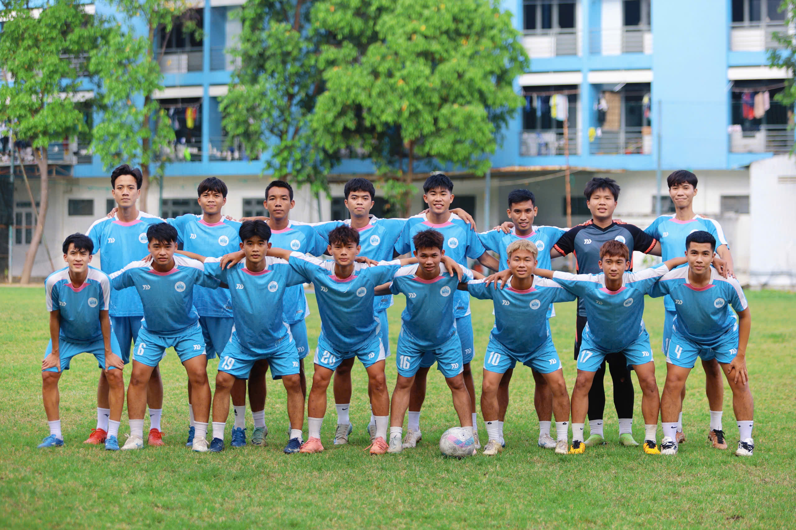 Chủ nhà Trường ĐH Nha Trang quyết tâm tỏa sáng tại VCK TNSV THACO cup 2026- Ảnh 1.