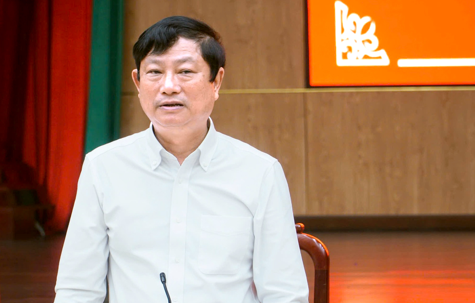 Chủ tịch HĐND TP.HCM Võ Văn Minh: Nắm bắt sớm nguyện vọng, hỗ trợ cử tri công nhân đi bầu cử - Ảnh 1.