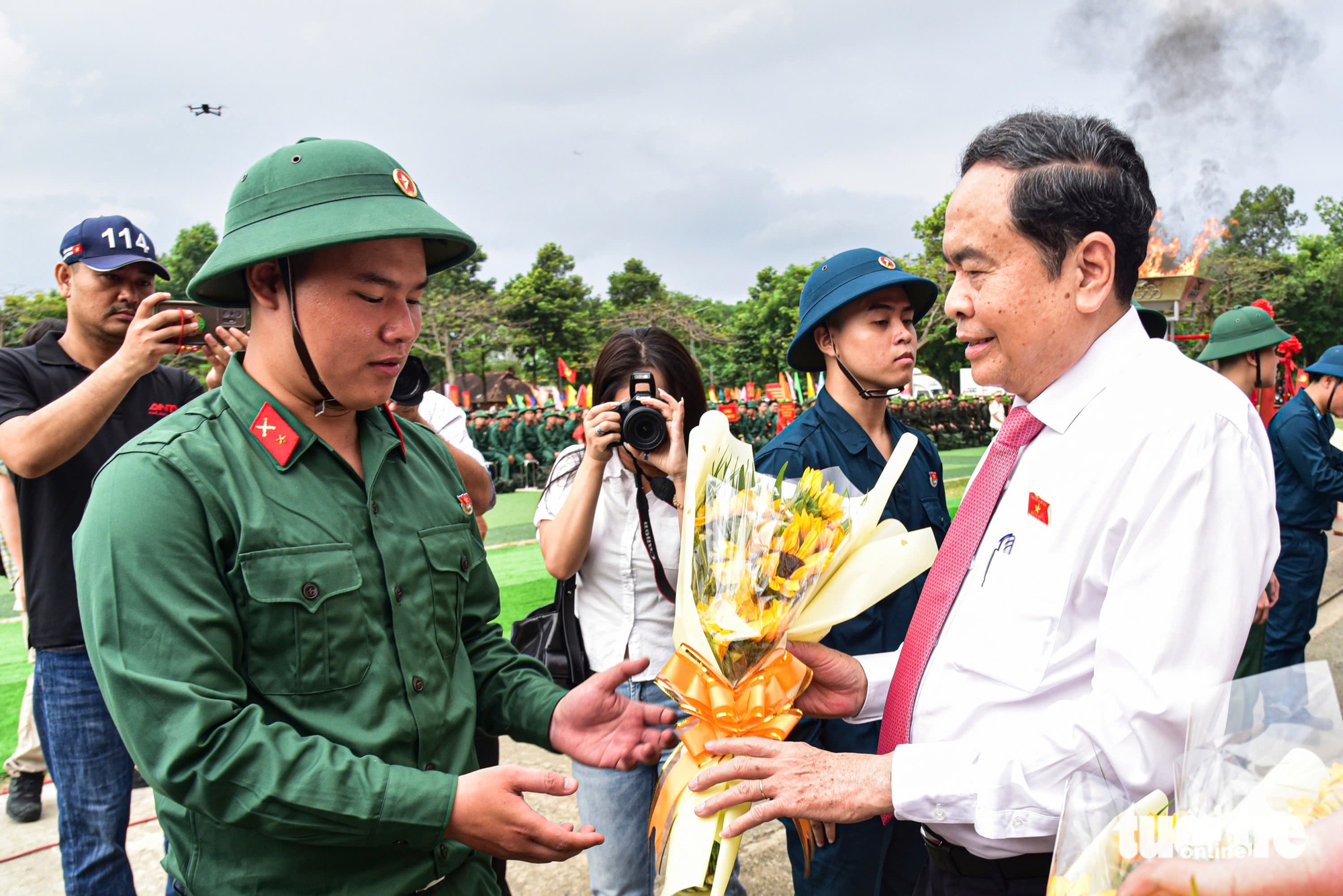 nhập ngũ - Ảnh 1.