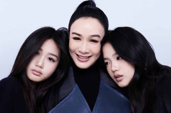 Chung Lệ Đề và Khải Lâm (trái), Tư Tiệp. Ảnh: Weibo