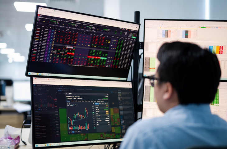 chứng khoán - Ảnh 1.