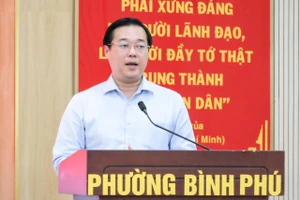 Ông Lê Quốc Phong: TP.HCM bảo đảm hệ thống trường lớp, không để các em thiếu điều kiện học tập