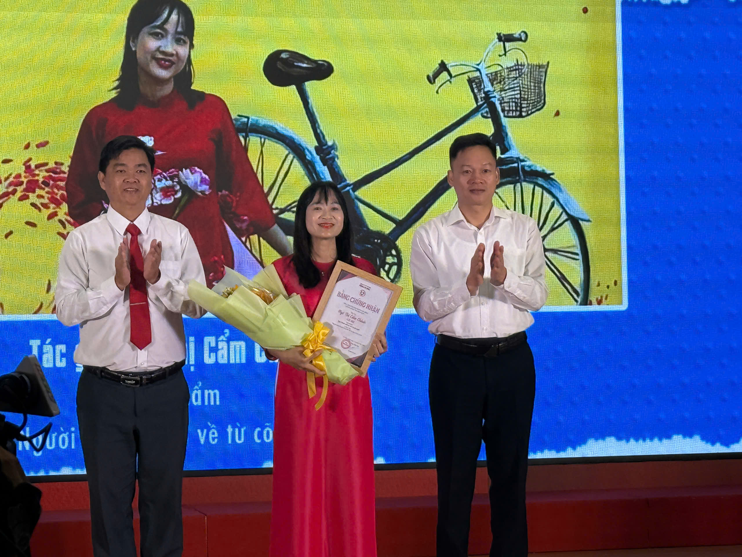 Chuyện xúc động phía sau tác phẩm giành giải 'Người thầy thuốc trong tôi'- Ảnh 1.