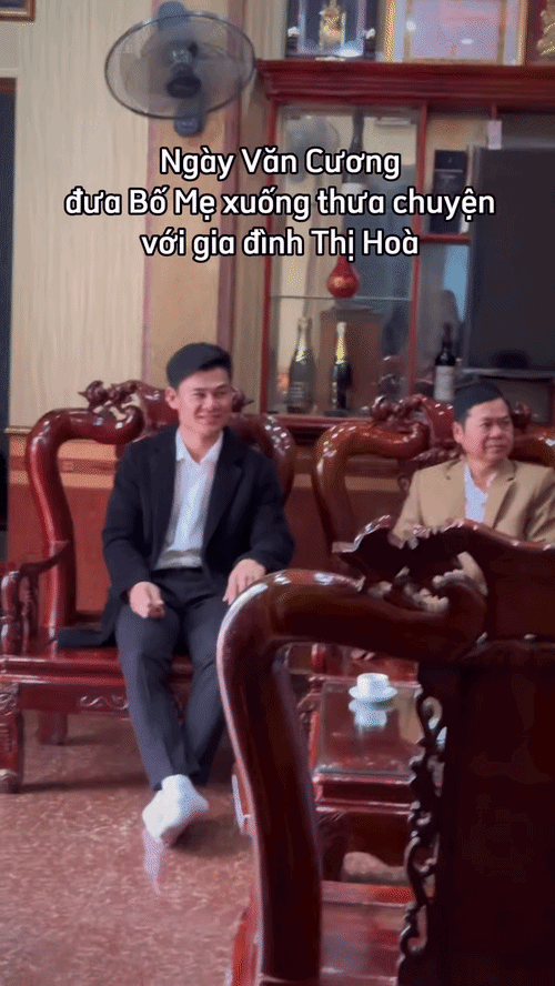 Clip Đại uý Thăng Văn Cương bẽn lẽn đi hỏi cưới Hoà Minzy, 1 chi tiết lộ rõ mối quan hệ với nhà vợ- Ảnh 1.