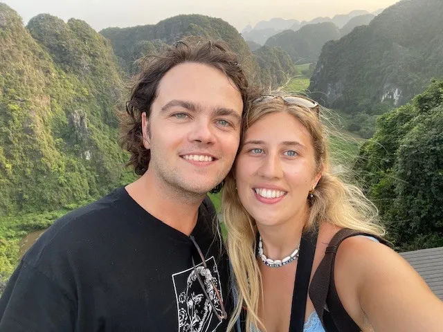 Cô gái 29 tuổi hiện sống ở Đà Nẵng cùng bạn trai.