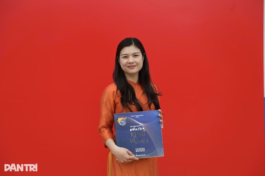 Cô giáo 9x ở Ninh Bình trúng cử đại biểu Quốc hội khóa XVI - 1