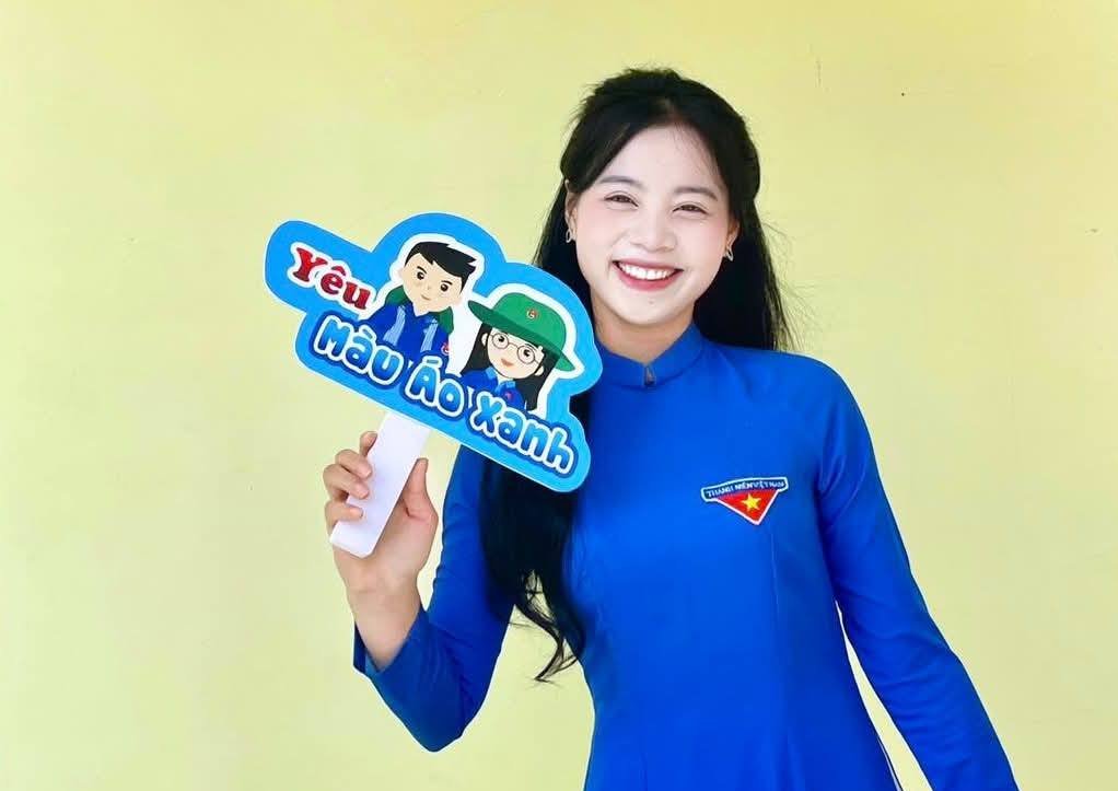 Cô giáo dân tộc ít người vượt núi dạy chữ, thành đại biểu Quốc hội 1 đại biểu quốc hội - Ảnh 1.