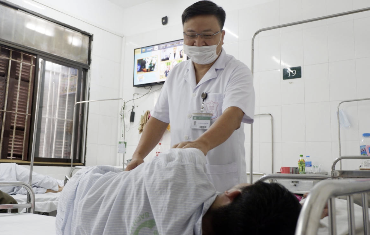 Co quắp, cứng đờ người vì luôn nghĩ mình mắc bệnh nan y, dù khám khắp nơi vẫn ‘bình thường’ - Ảnh 1. rối loạn lo âu - Ảnh 1.