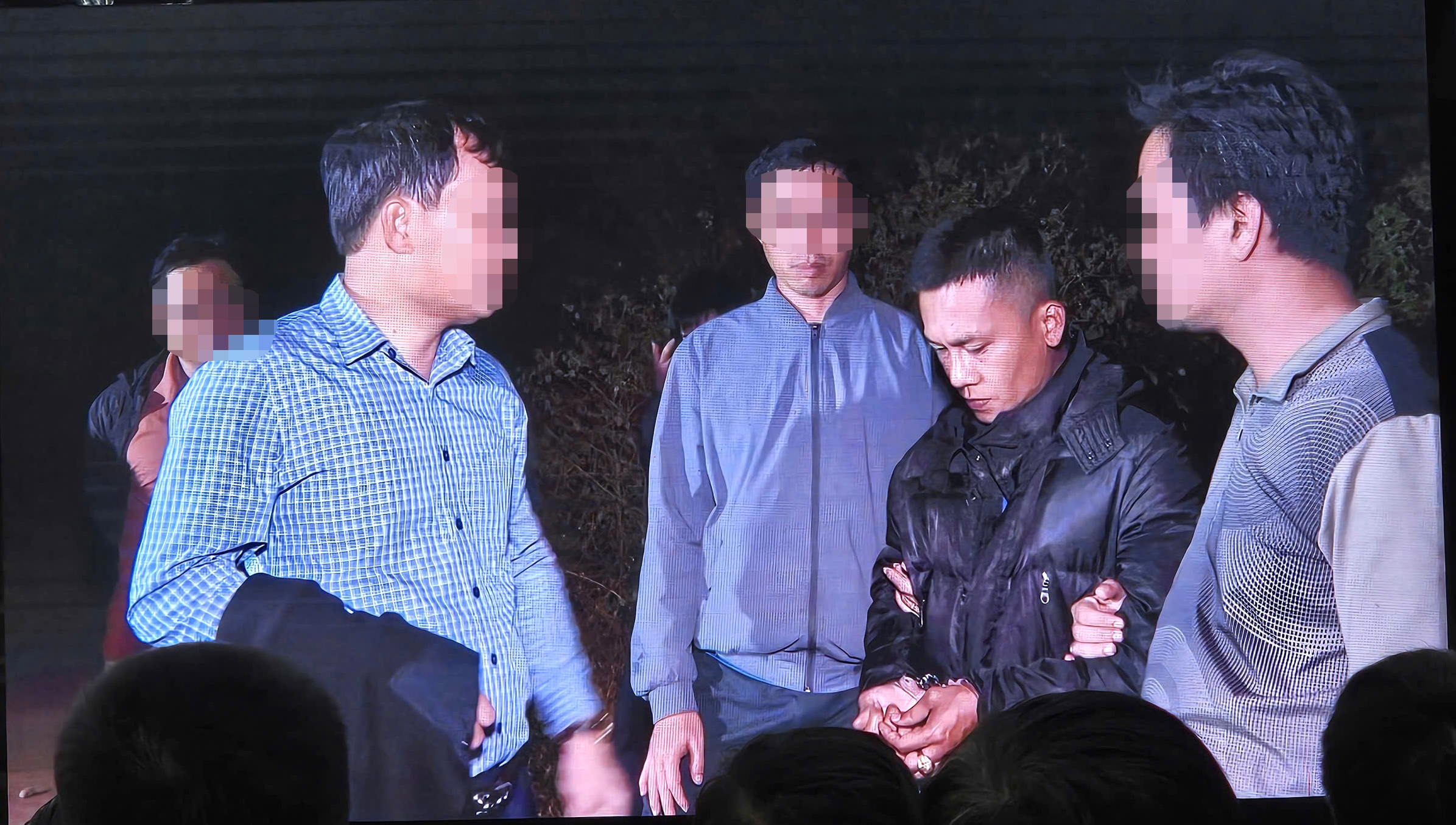 Công bố kết luận điều tra vụ cướp ngân hàng ở Gia Lai năm 2026 - Ảnh 2. Công bố kết luận điều tra vụ cướp ngân hàng ở Gia Lai năm 2026 - Ảnh 2.