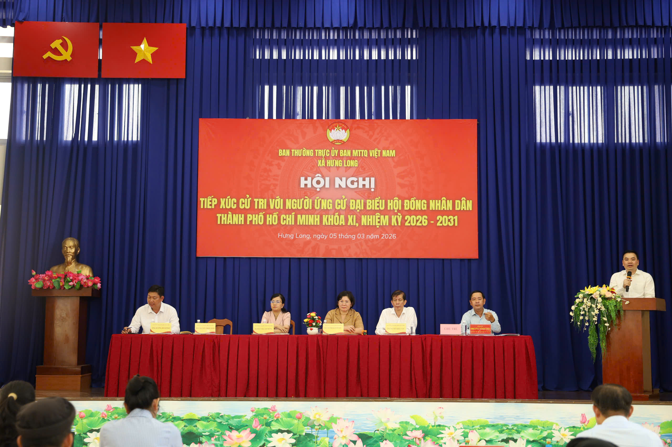 Cử tri xã Hưng Long kiến nghị nhiều vấn đề nhằm thúc đẩy phát triển kinh tế địa phương - Ảnh 1.