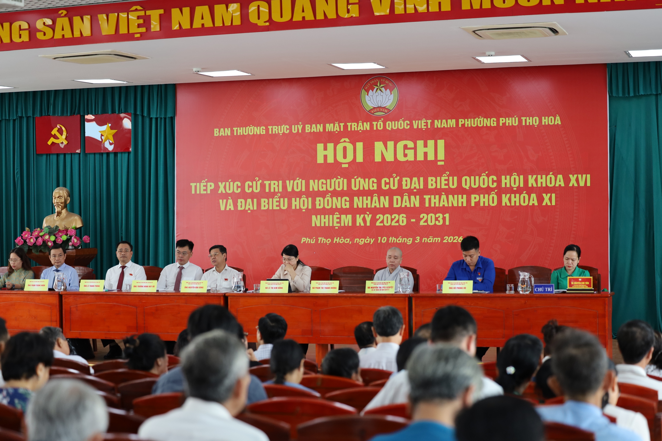 Cử tri TPHCM nhắc nhở đại biểu trúng cử phải giữ trọn lời hứa với dân - Ảnh 1.