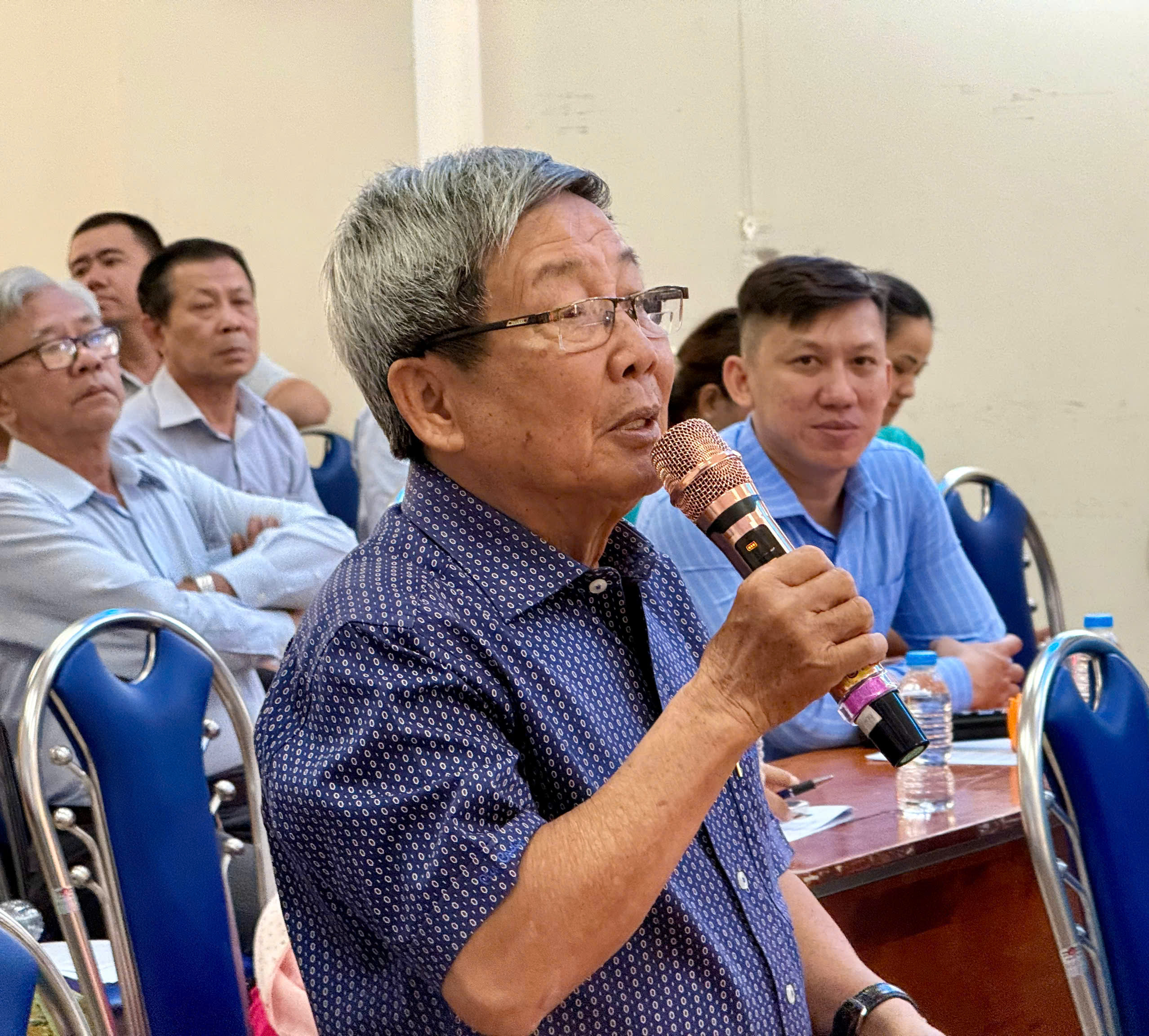 Tiếp xúc cử tri Tân Sơn Hòa - Ảnh 2.