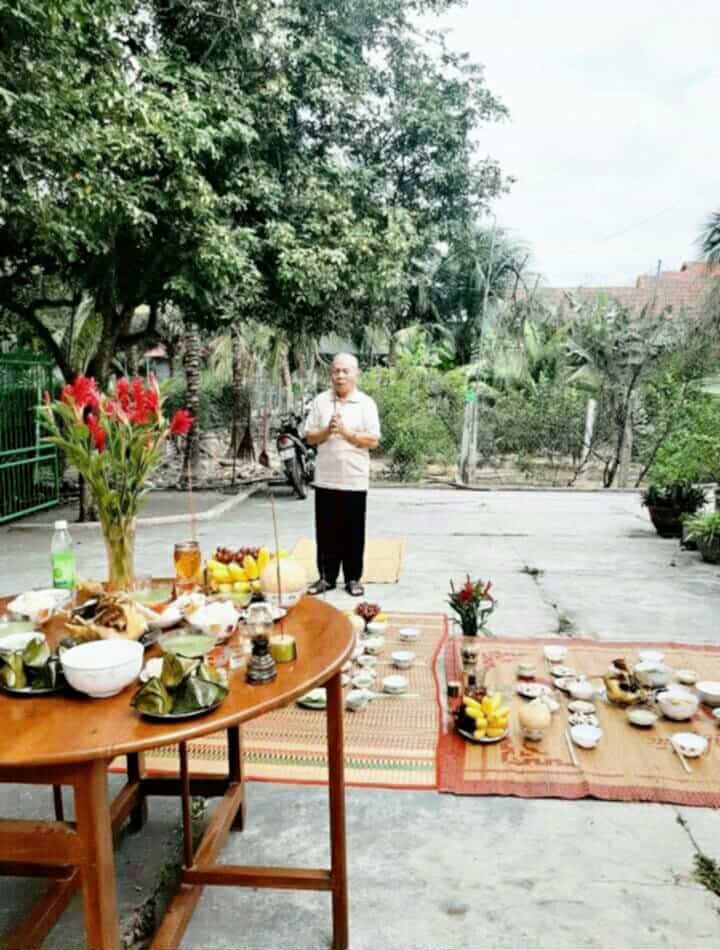 Cúng đất lưu giữ hồn quê - Ảnh 1. cúng đất - Ảnh 1.