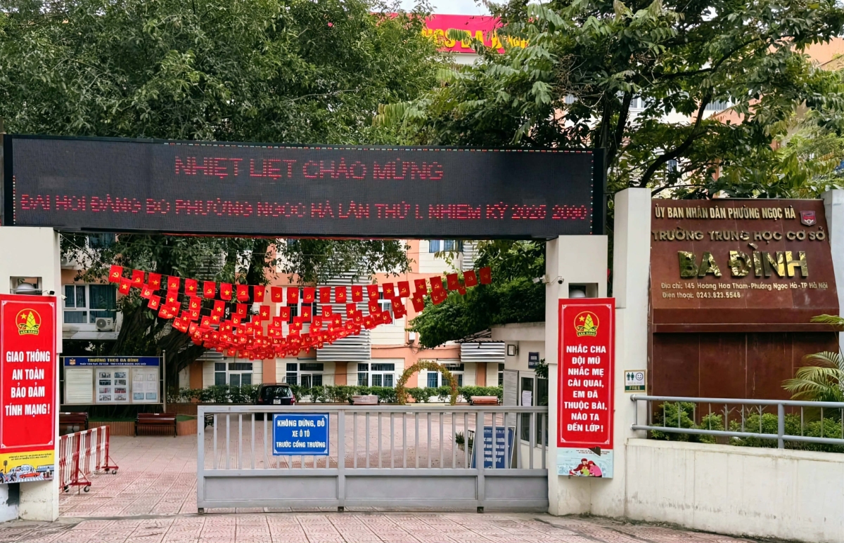 Cuu hieu truong o Ha Noi bi cao buoc thu