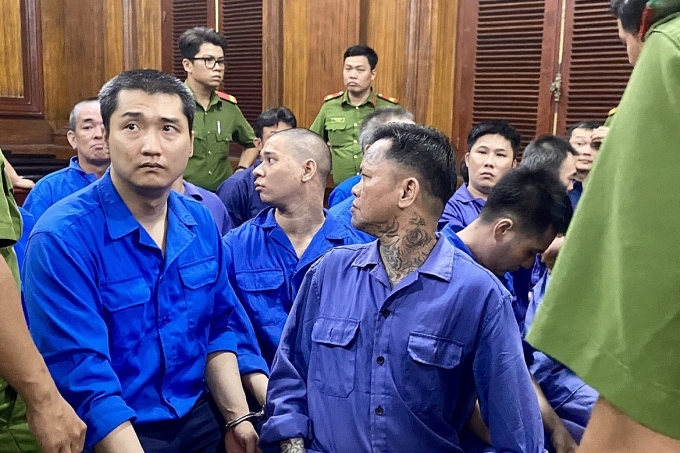 Các bị cáo tại tòa hôm nay. Ảnh: Bình Nguyên