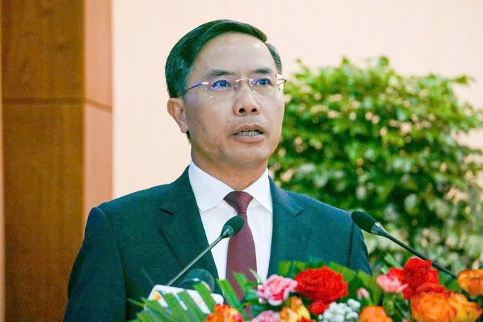 Đà Nẵng phân công nhiệm vụ Chủ tịch và 8 Phó Chủ tịch UBND thành phố - Ảnh 1.