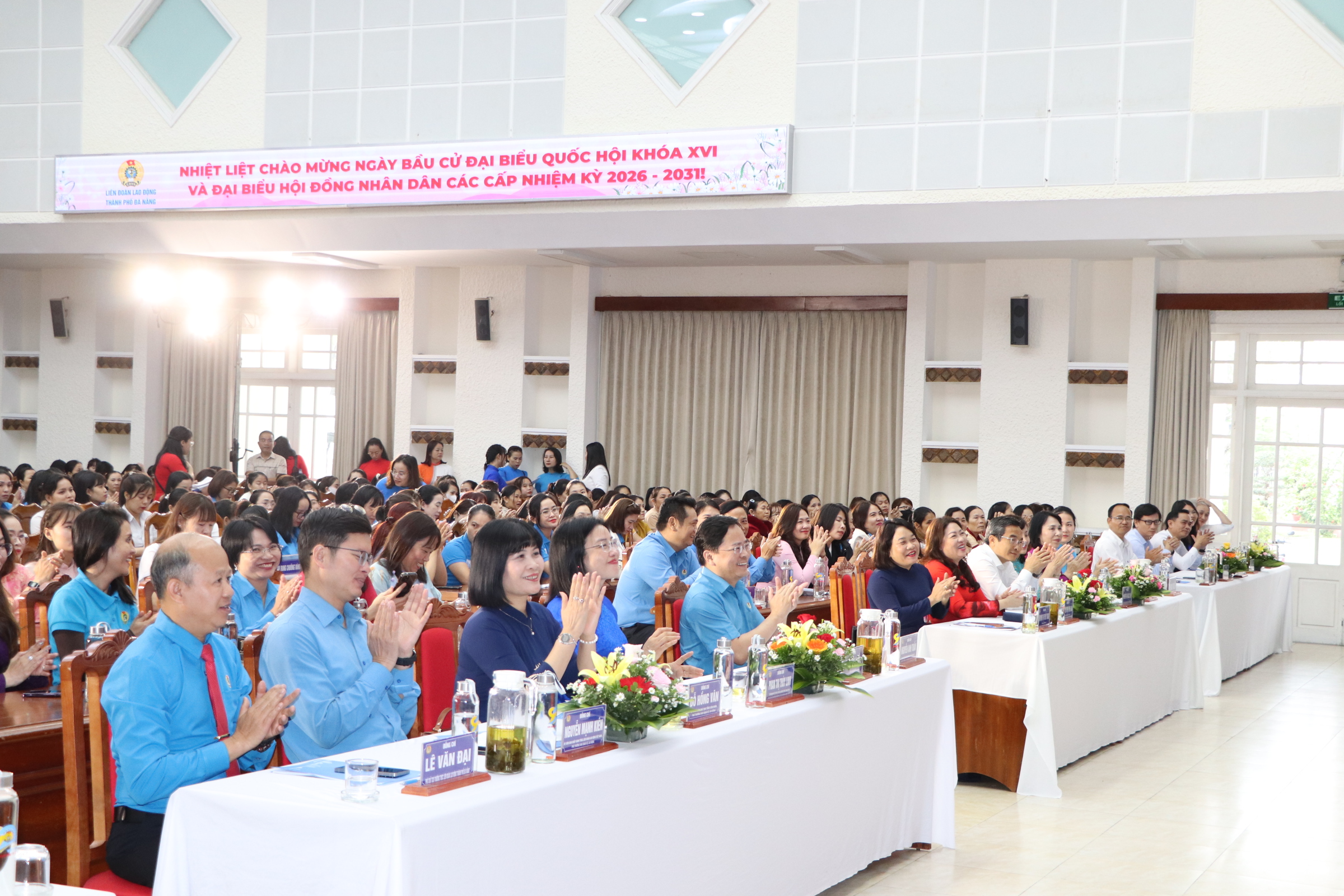 Đà Nẵng phát động cuộc thi viết về gương tốt trong công nhân lao động - Ảnh 1.