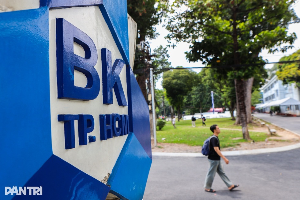 Đại học giữa lòng thành phố - 1