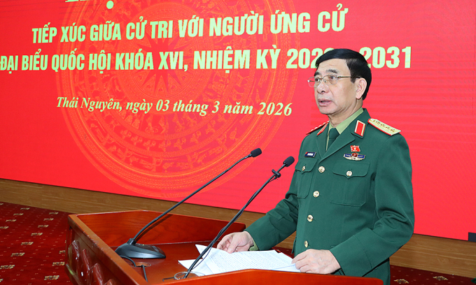 Đại tướng Phan Văn Giang, Bộ trưởng Bộ Quốc phòng dự Hội nghị tiếp xúc cử tri để vận động bầu cử tại tỉnh Thái Nguyên. Ảnh: Hoàng Phong