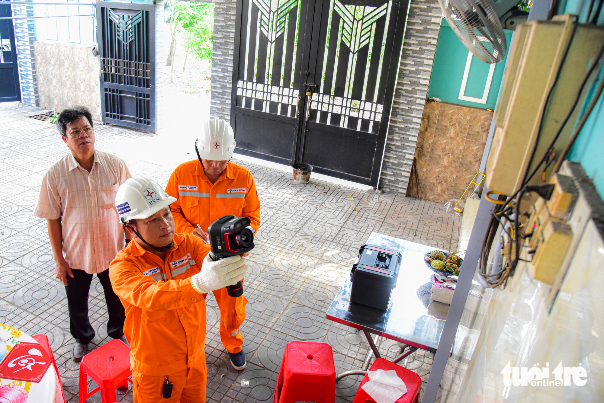 Đảm bảo lưới điện an toàn, sẵn sàng ứng trực phục vụ bầu cử đại biểu Quốc hội, đại biểu HĐND 1 điện - Ảnh 1.