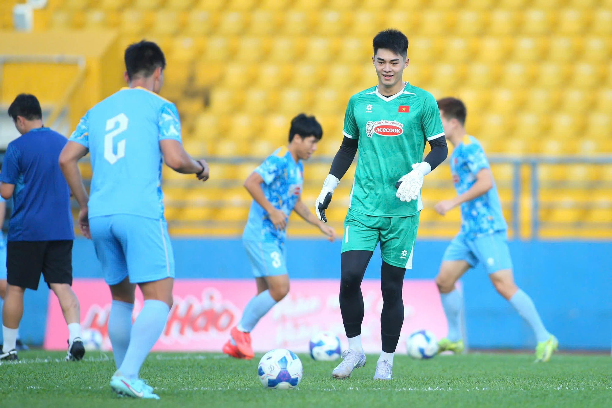 Danh sách sơ bộ đặc biệt của đội tuyển Việt Nam- Ảnh 1.