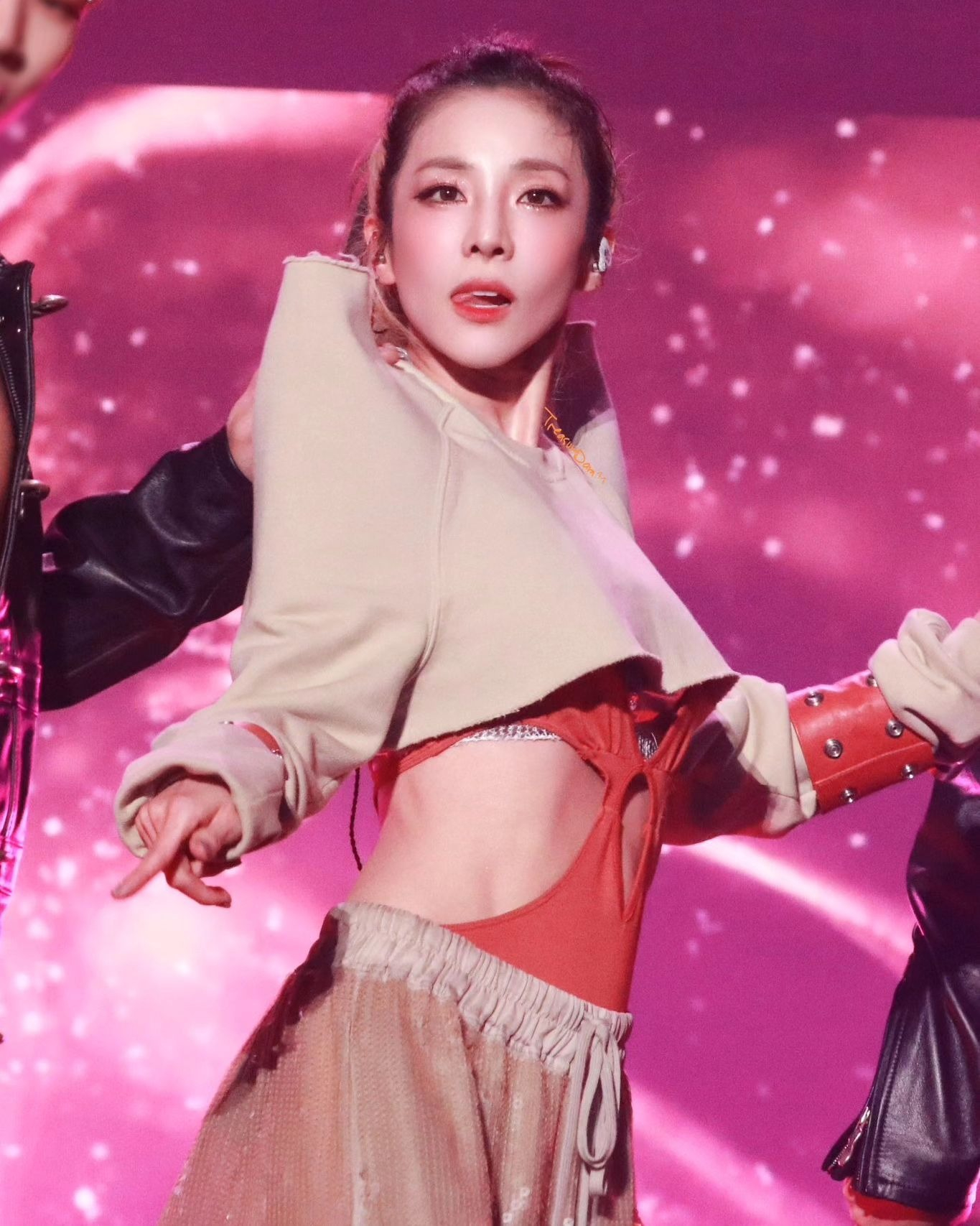 Dara làm gì sau màn tố cáo dùng chất kích thích chấn động của Park Bom?- Ảnh 4.