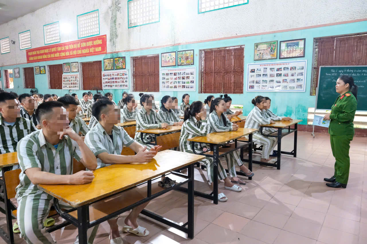 phạm nhân - Ảnh 1.