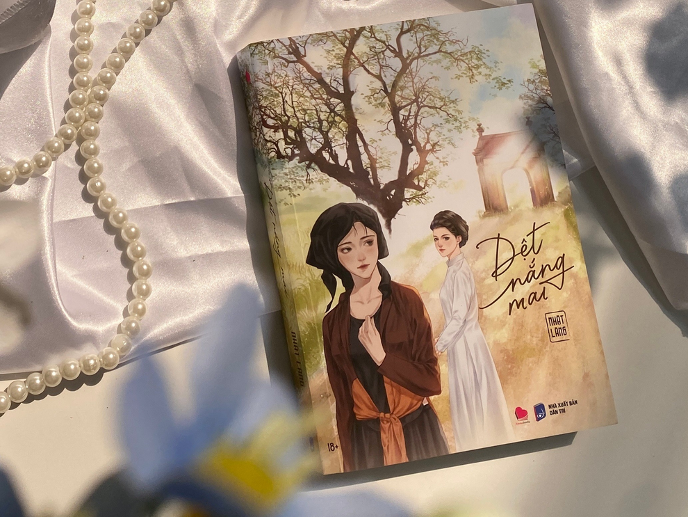 “Dệt nắng mai” và khát vọng sống của những phụ nữ bị lãng quên - 1