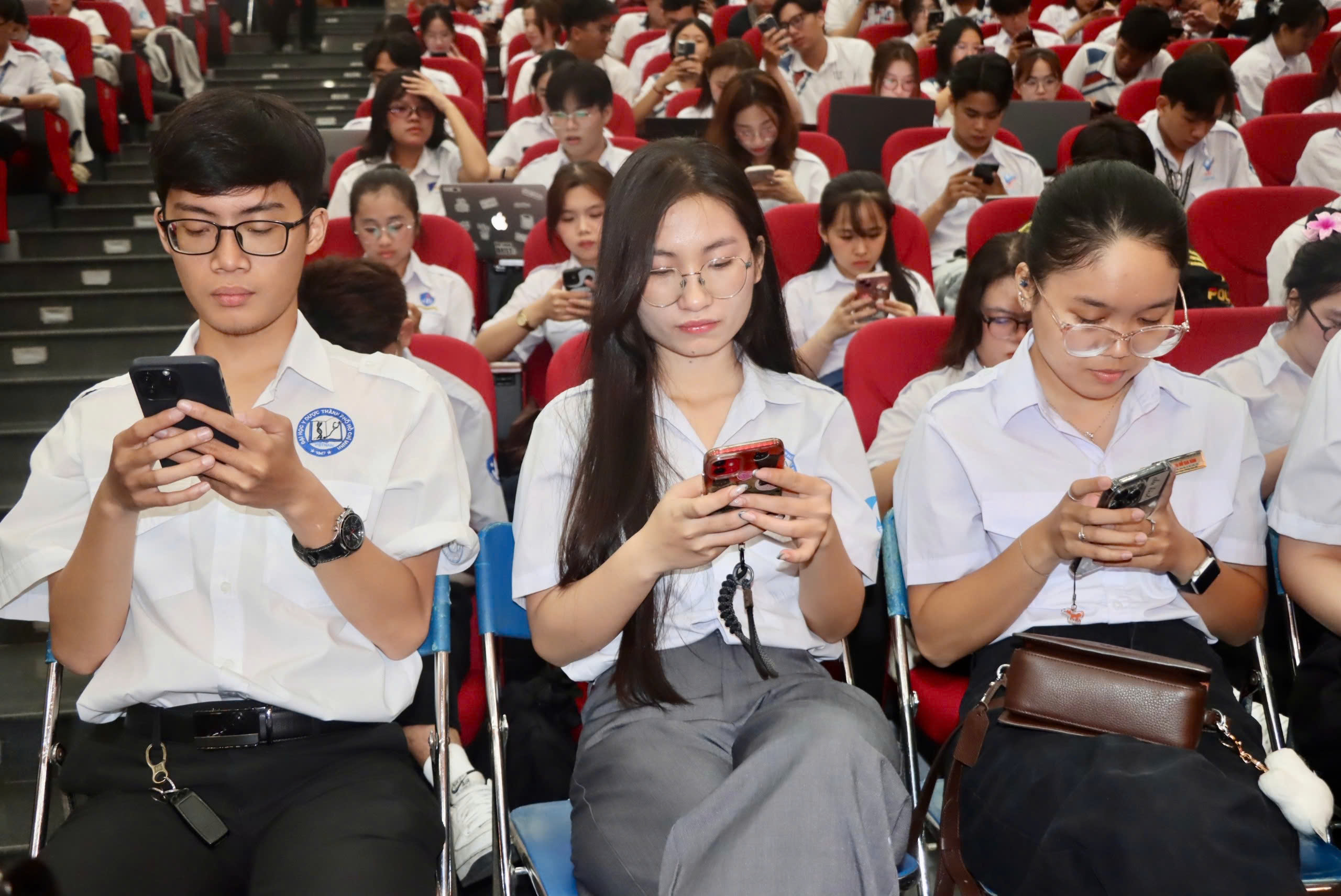 thủ lĩnh sinh viên  - Ảnh 1.