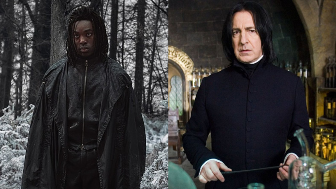 Tạo hình diễn viên Paapa Essiedu trong vai giáo sư Snape phim Harry Potter (trái) và Alan Rickman ở bản điện ảnh. Ảnh: HBO/Warner Bros.