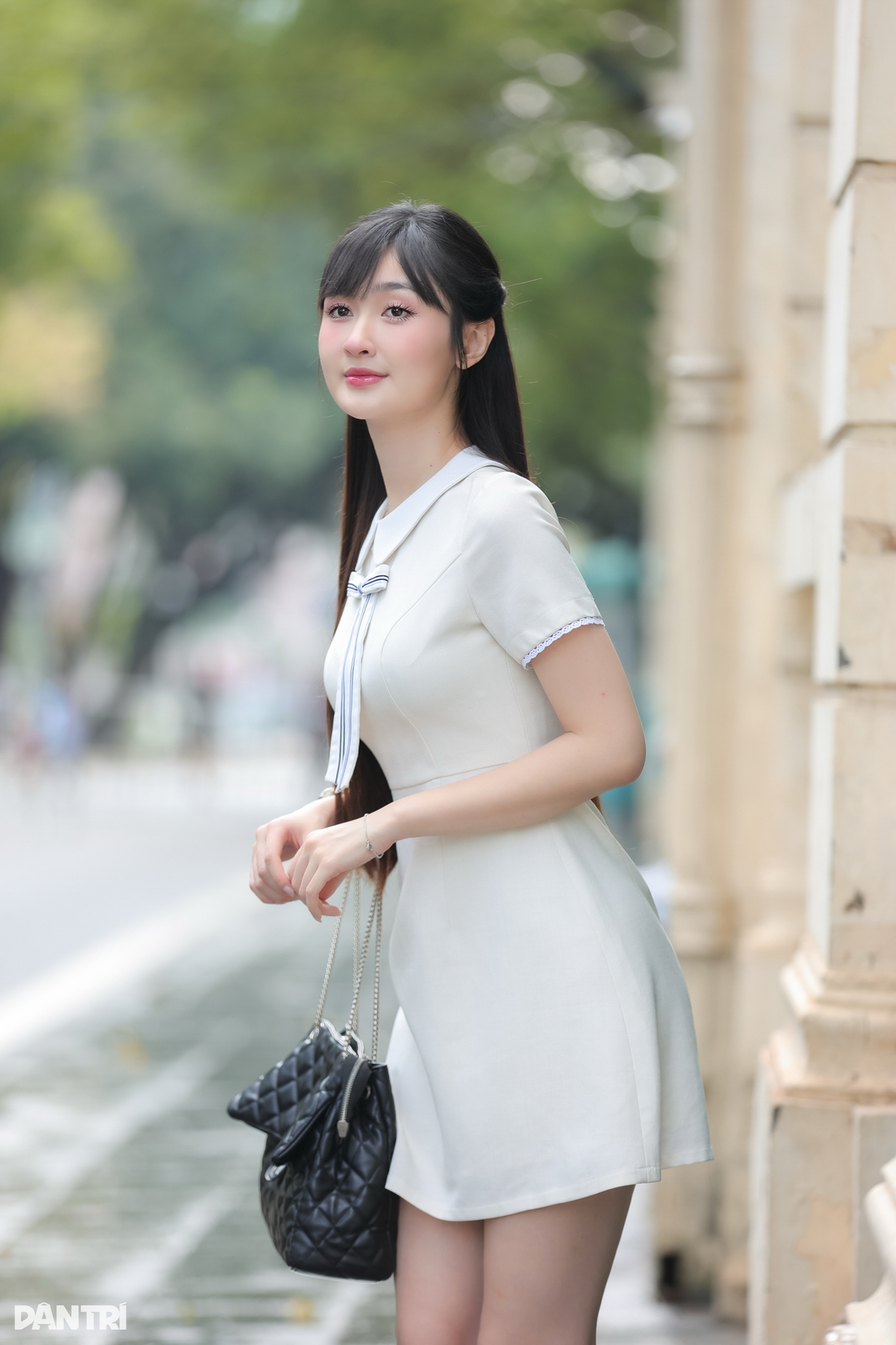 Diễn viên vai nhà nghèo phim giờ vàng VTV ngoài đời là nàng thơ xinh đẹp - 1