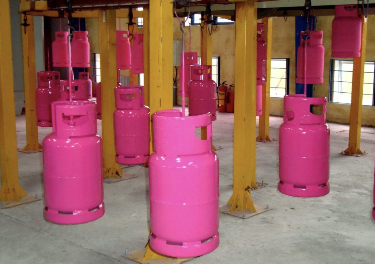 Doanh nghiệp TP HCM đồng loạt điều chỉnh giá gas 1 Doanh nghiep TP HCM dong loat dieu chinh gia gas