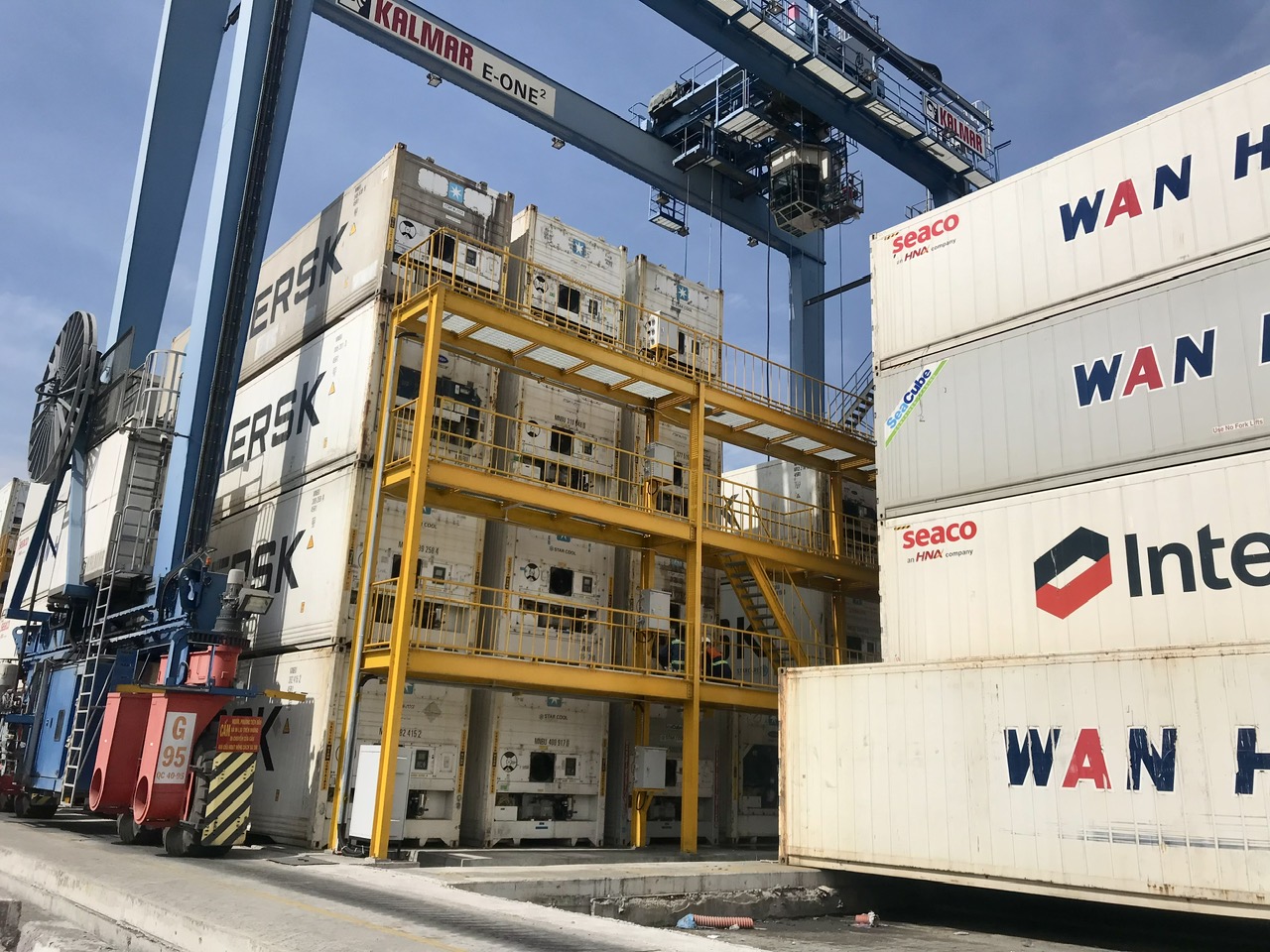 Doanh nghiệp chịu tác động kép vì chiến sự Trung Đông- Ảnh 1.