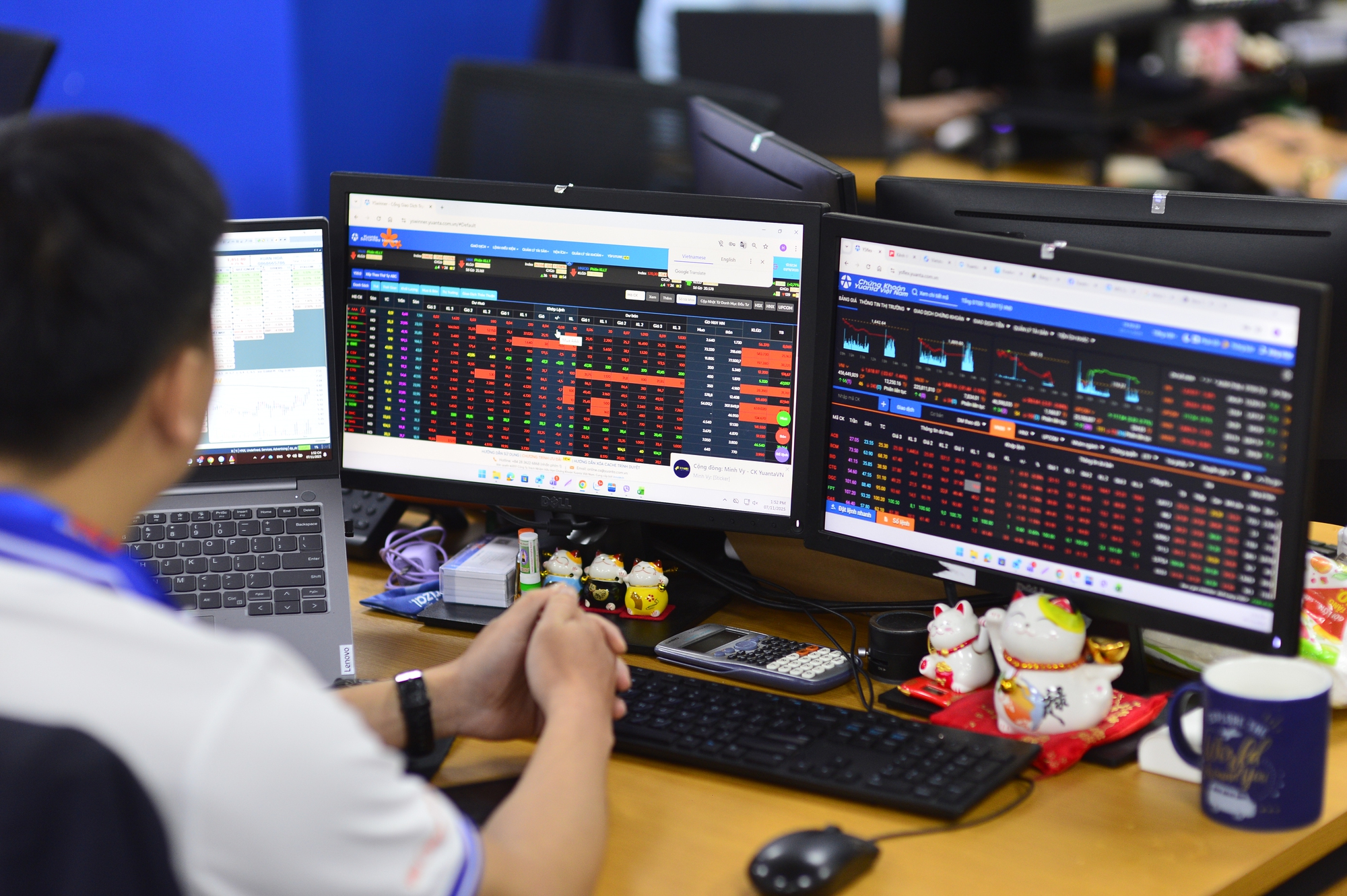 Đọc nhanh 14-3: Một chỉ số vọt lên, vàng bạc, bitcoin tới chứng khoán bị bán tháo - Ảnh 1.