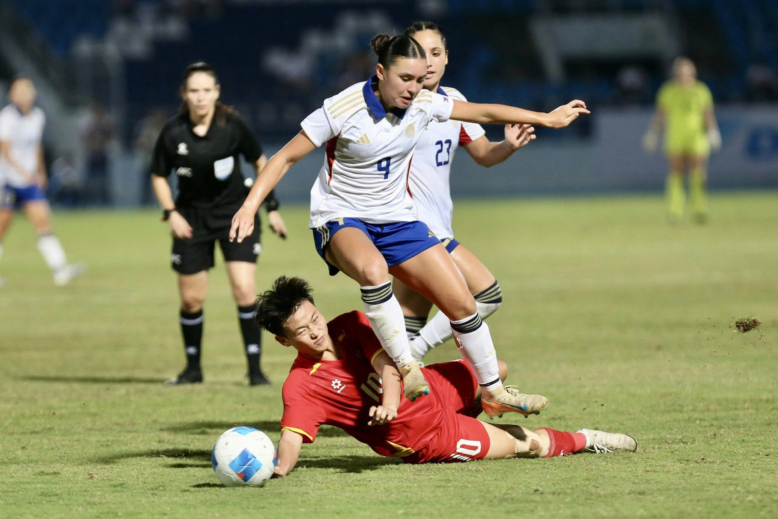 Đội tuyển Philippines bại trận toàn diện ở Asian Cup nữ, nguy cơ bị loại sớm- Ảnh 1.