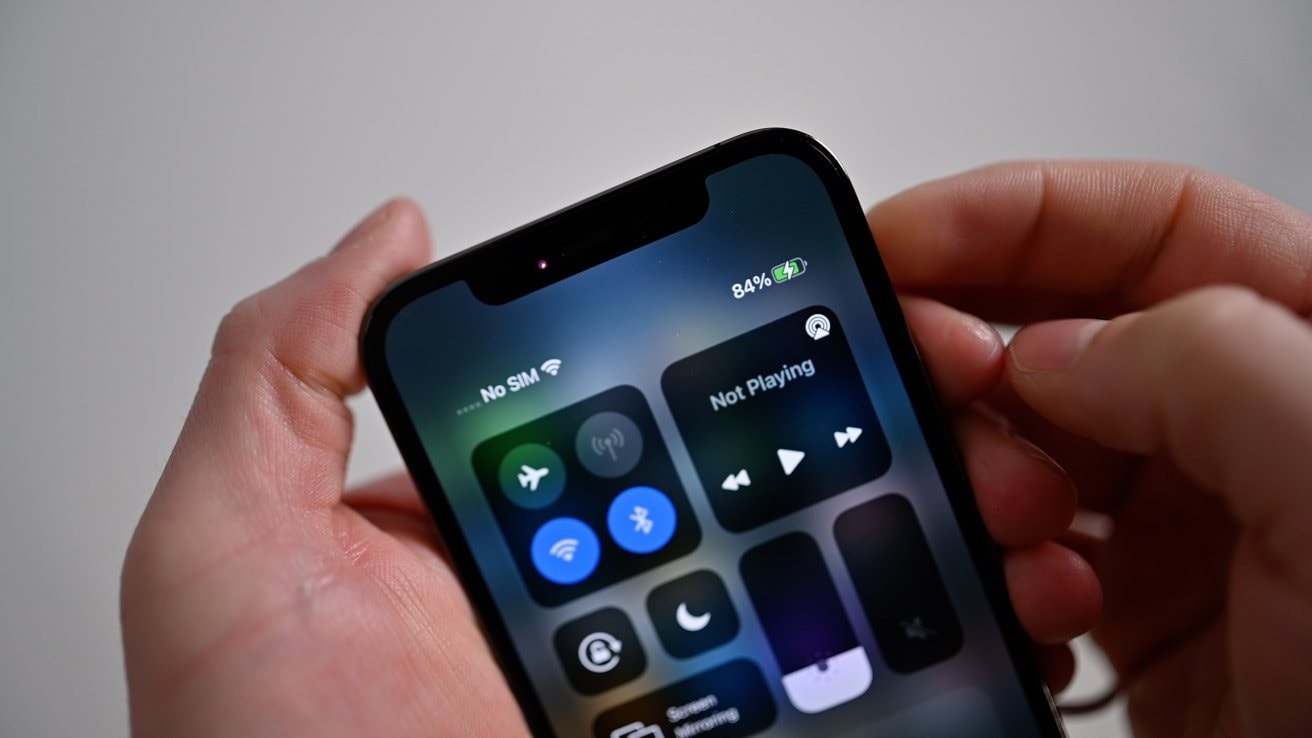 Tôi đã tìm thấy lý do pin iPhone cứ 