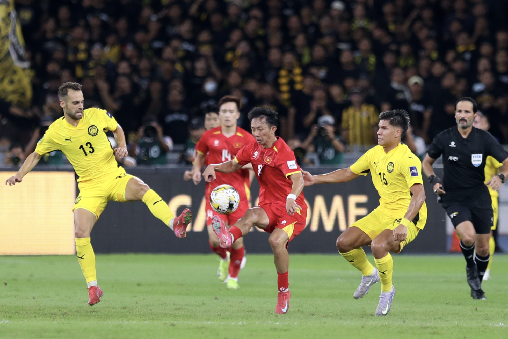 FAM vẫn cương quyết không tự nhận sai lầm khi Malaysia sắp bị xử thua đội tuyển Việt Nam- Ảnh 1. FAM vẫn cương quyết không tự nhận sai lầm khi Malaysia sắp bị xử thua đội tuyển Việt Nam- Ảnh 1.